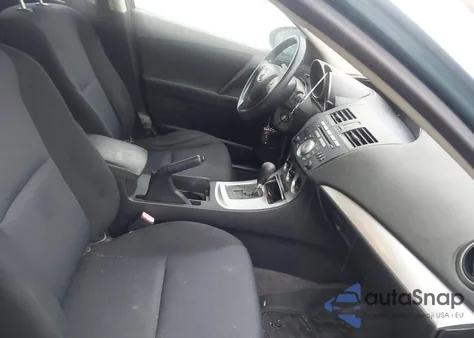 2011 Mazda Mazda3 I Touring из США, поврежденный, VIN JM1BL1VG7B1412697